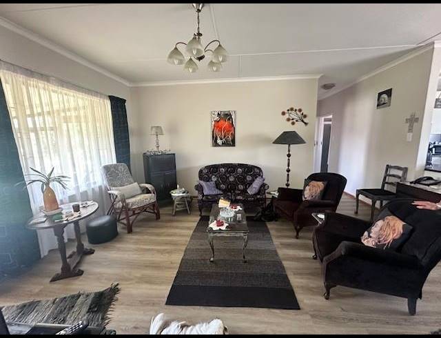 2 BEDROOM TOWNHOUSE FOR SALE IN AMBER VALLEY